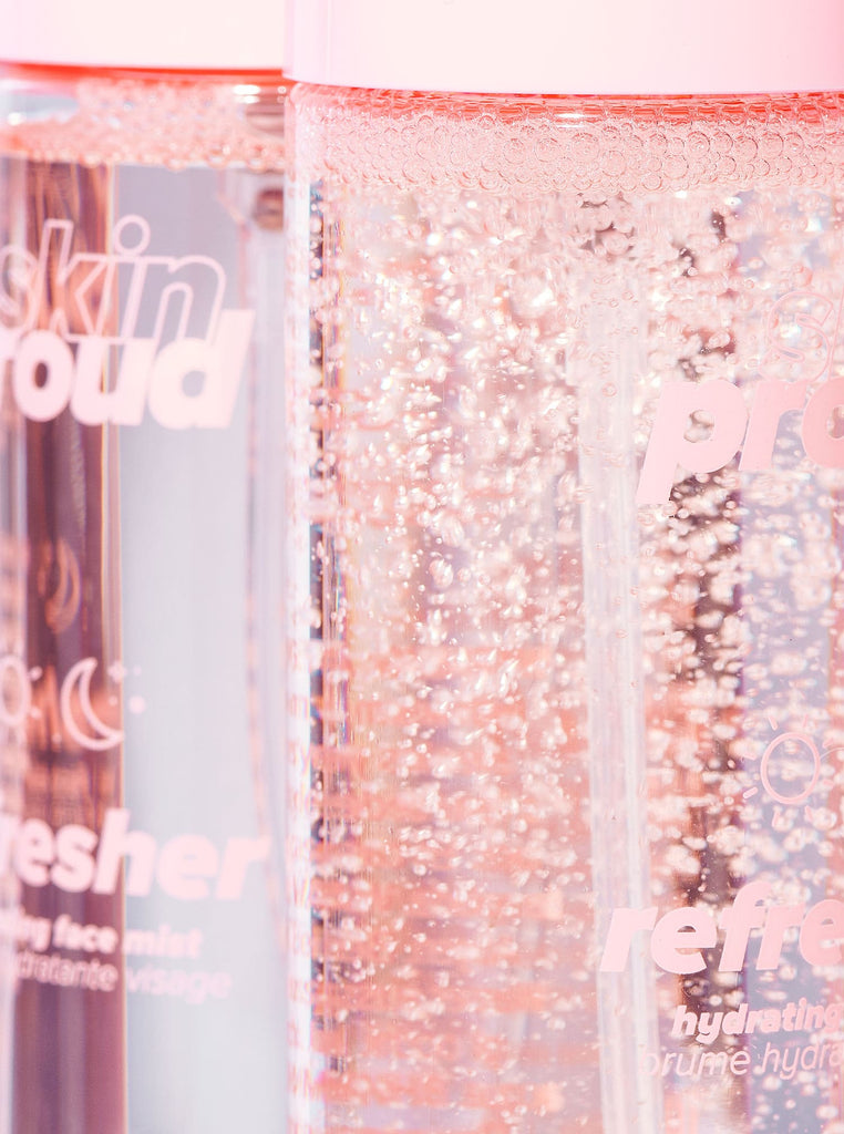 Close up of Refresher bottle bubbles